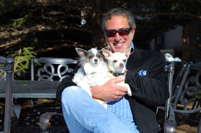 Bark Bros' Chip Beir with Gizmo and Yoda