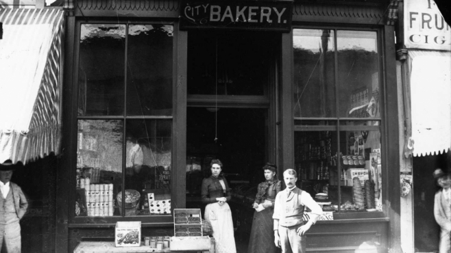 Aspen’s City Bakery and a specialty fruit and cigar store, pictured here in 1890